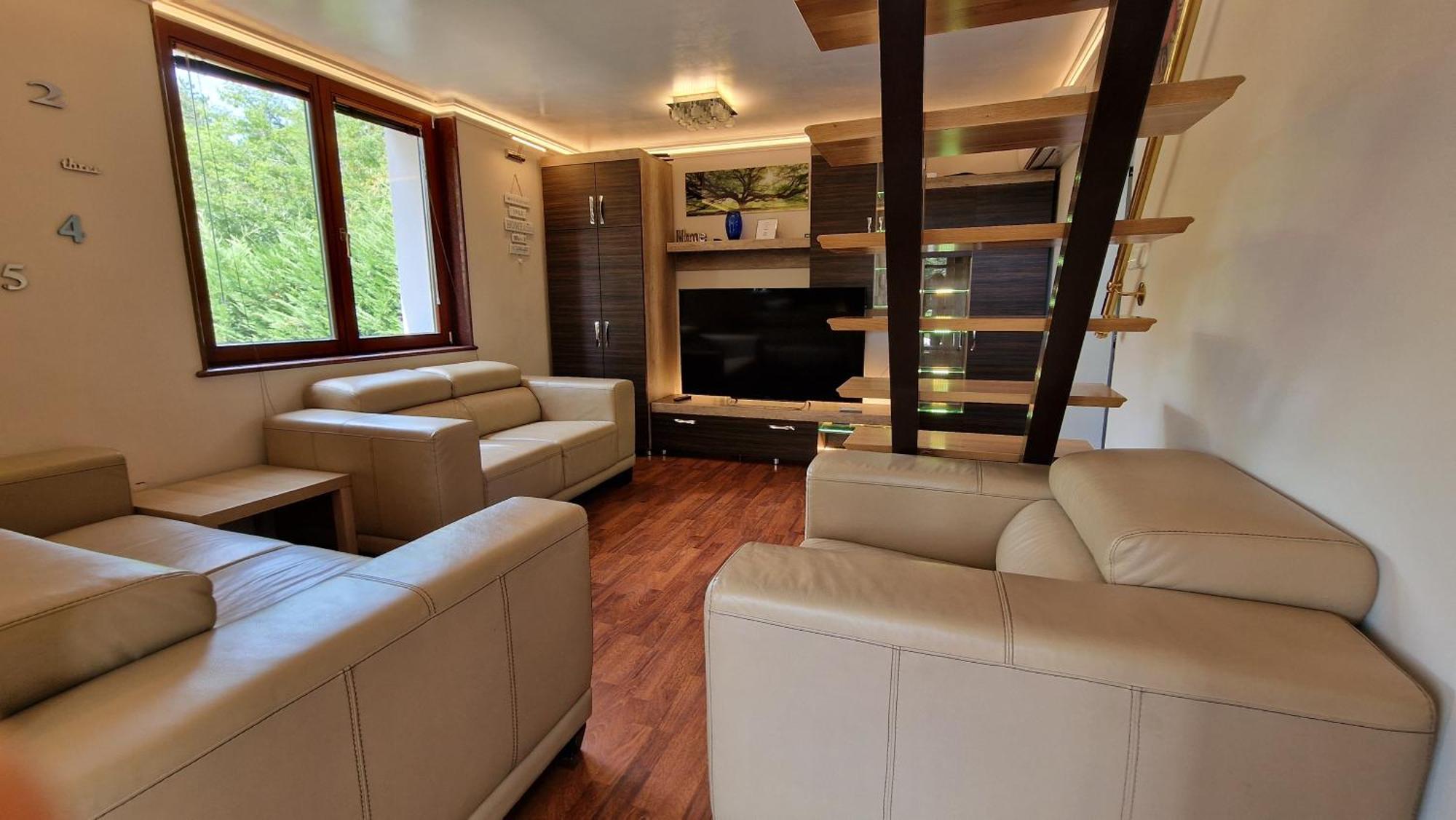Pilis Hills View Deluxe House With Pool & Ac Near Bp Villa Pilisszentivan Exterior photo